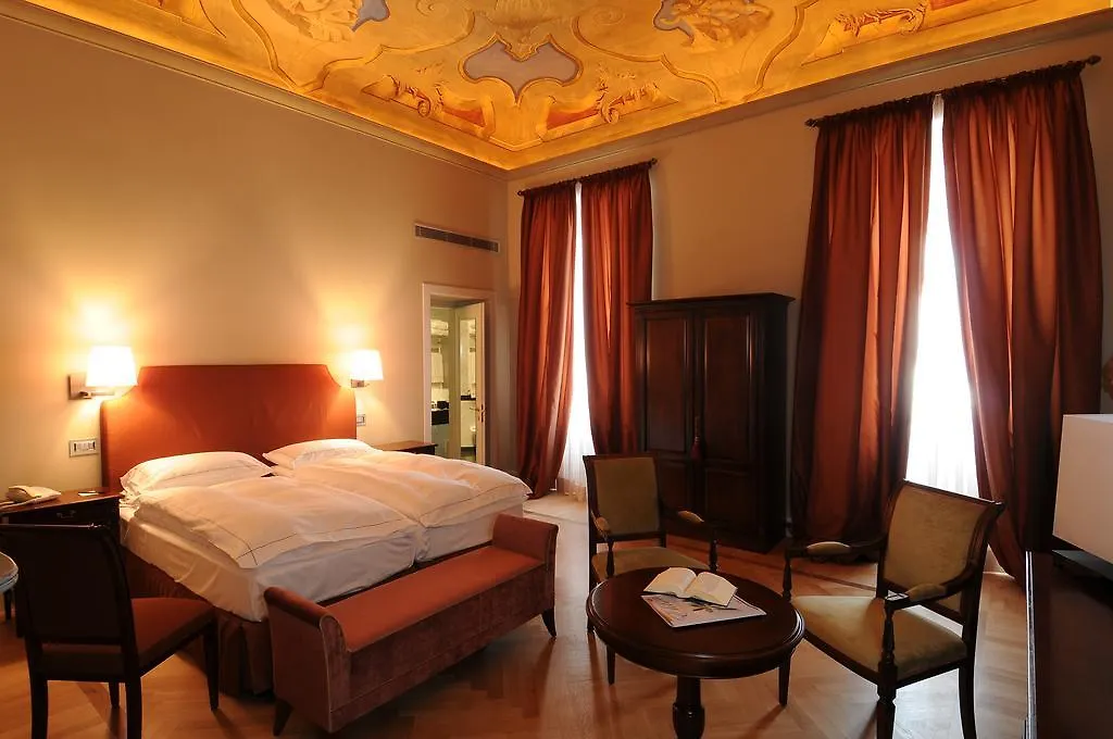 Grand Hotel Della Posta Sondrio